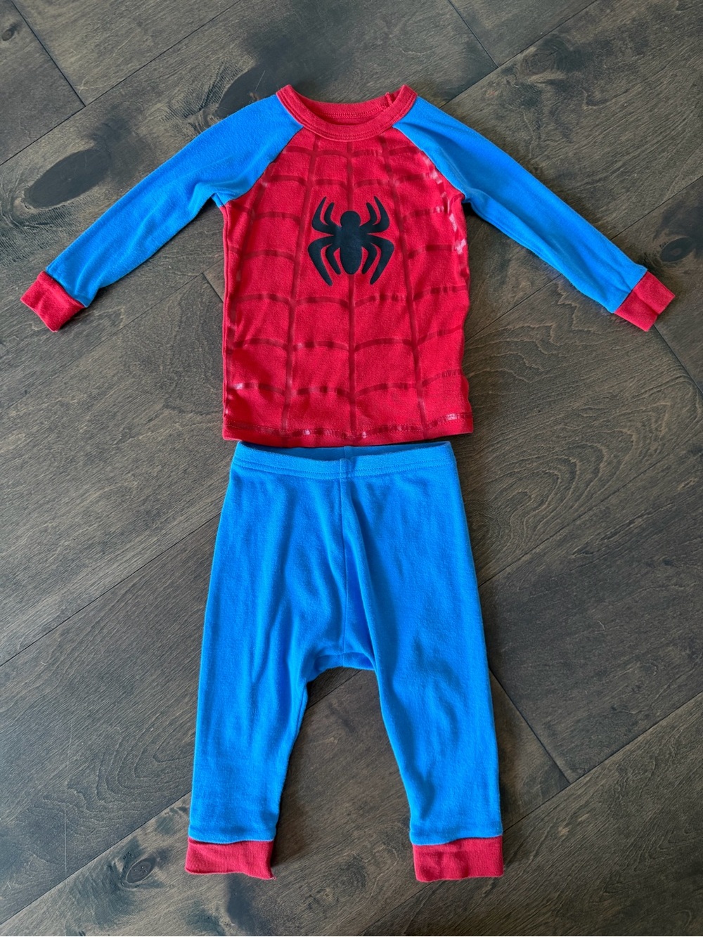 GAP Red & Blue Spider-Man Two-Piece Pajama Set